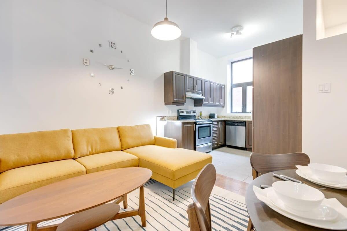 M11 Stylish & Modern 3Br Downtown Mtl Διαμέρισμα Μόντρεαλ Εξωτερικό φωτογραφία